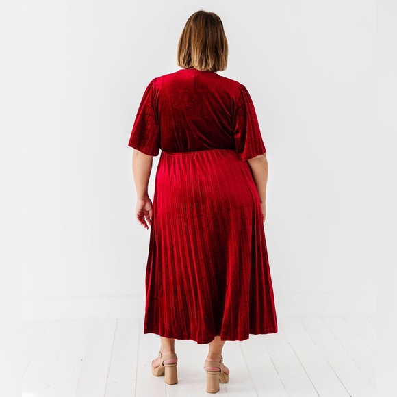 NWT Noelle Red Velvet Midi Dress | Pleated, V-Neck, A-Line | Women’s Plus 2X - Picture 3 of 16